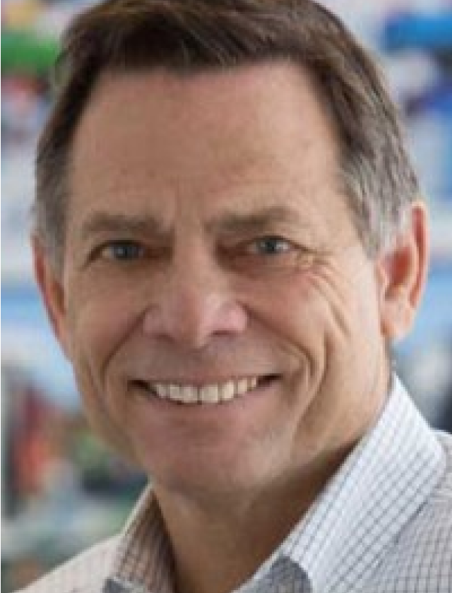 Headshot of Larry Wyatt of Paramount Parks.